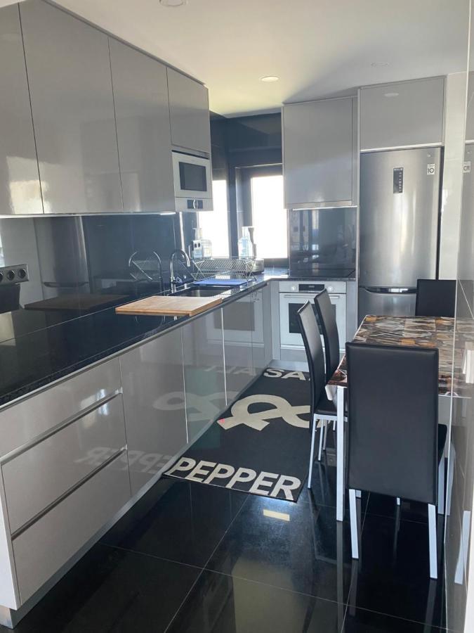à De 3 Pièces - 72m2 *